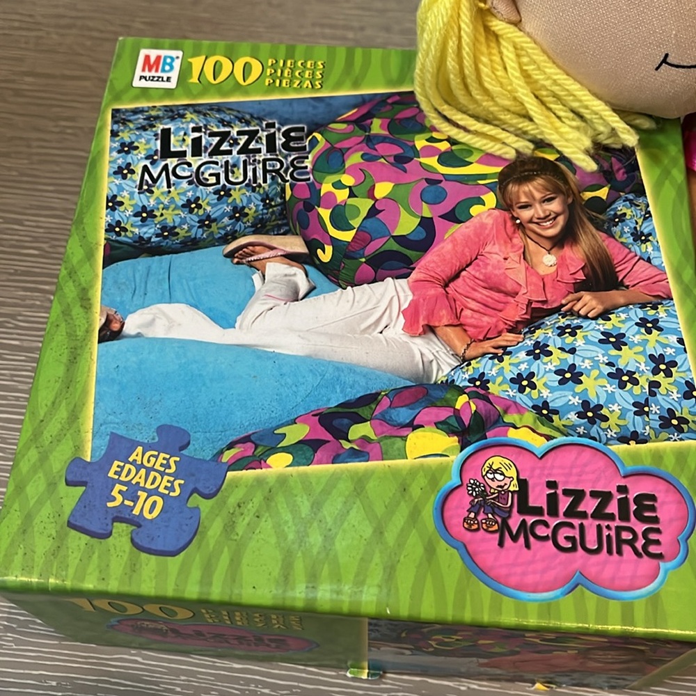 Disney Lizzie McGuire Bundle - Picture 15 of 16